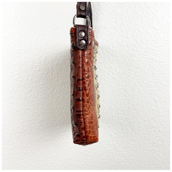 Raviani‎ Leather Croc Embossed Crossbody - Picture 6 of 9